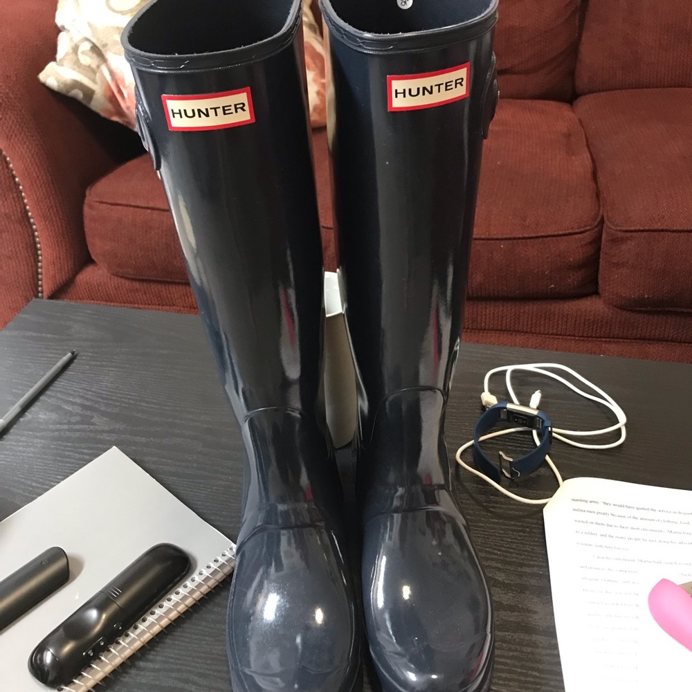 Navy Blue Hunter Boots Gloss